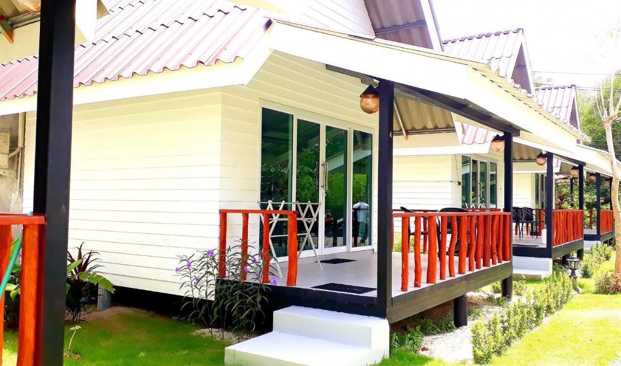 All At Sea Beach Resort Baan Tai Exterior photo