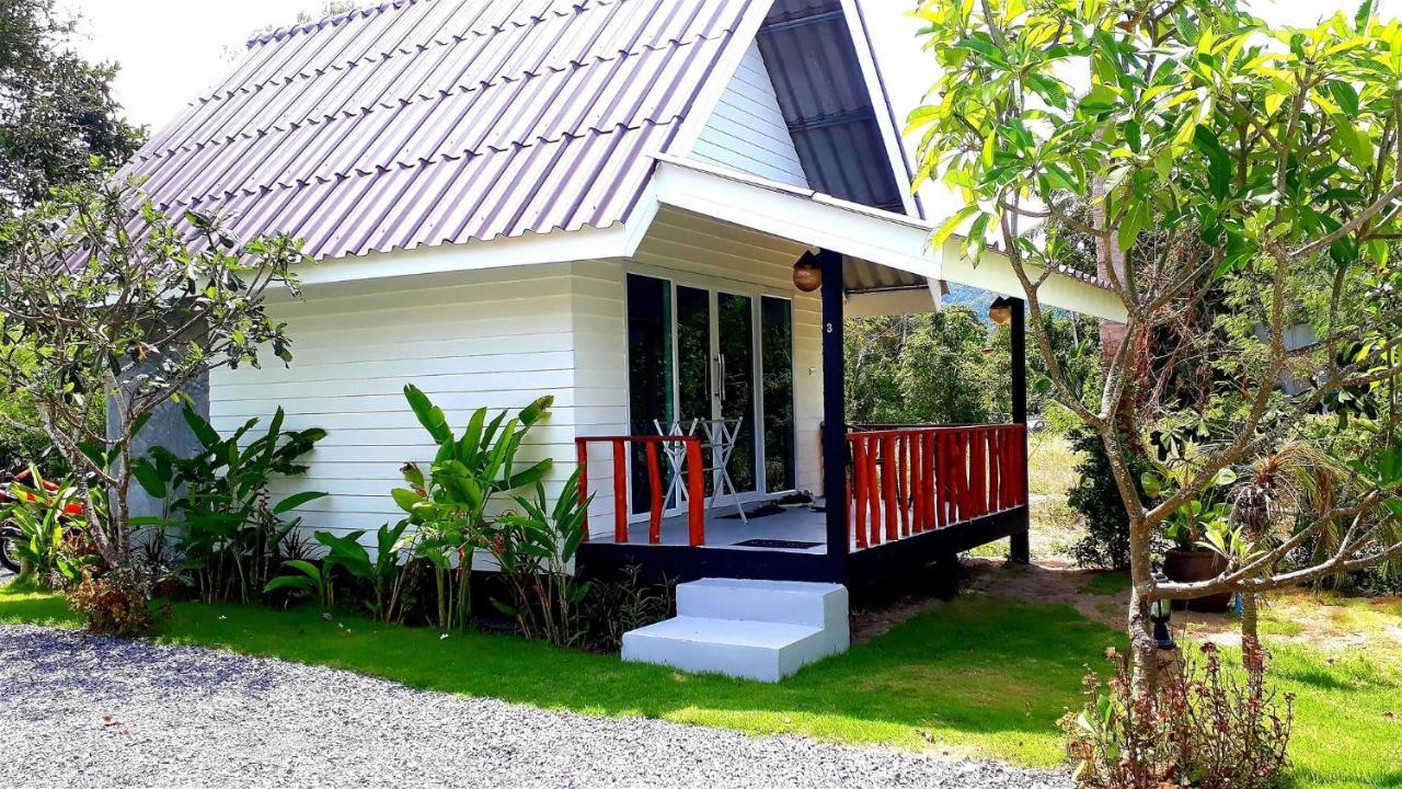 All At Sea Beach Resort Baan Tai Exterior photo