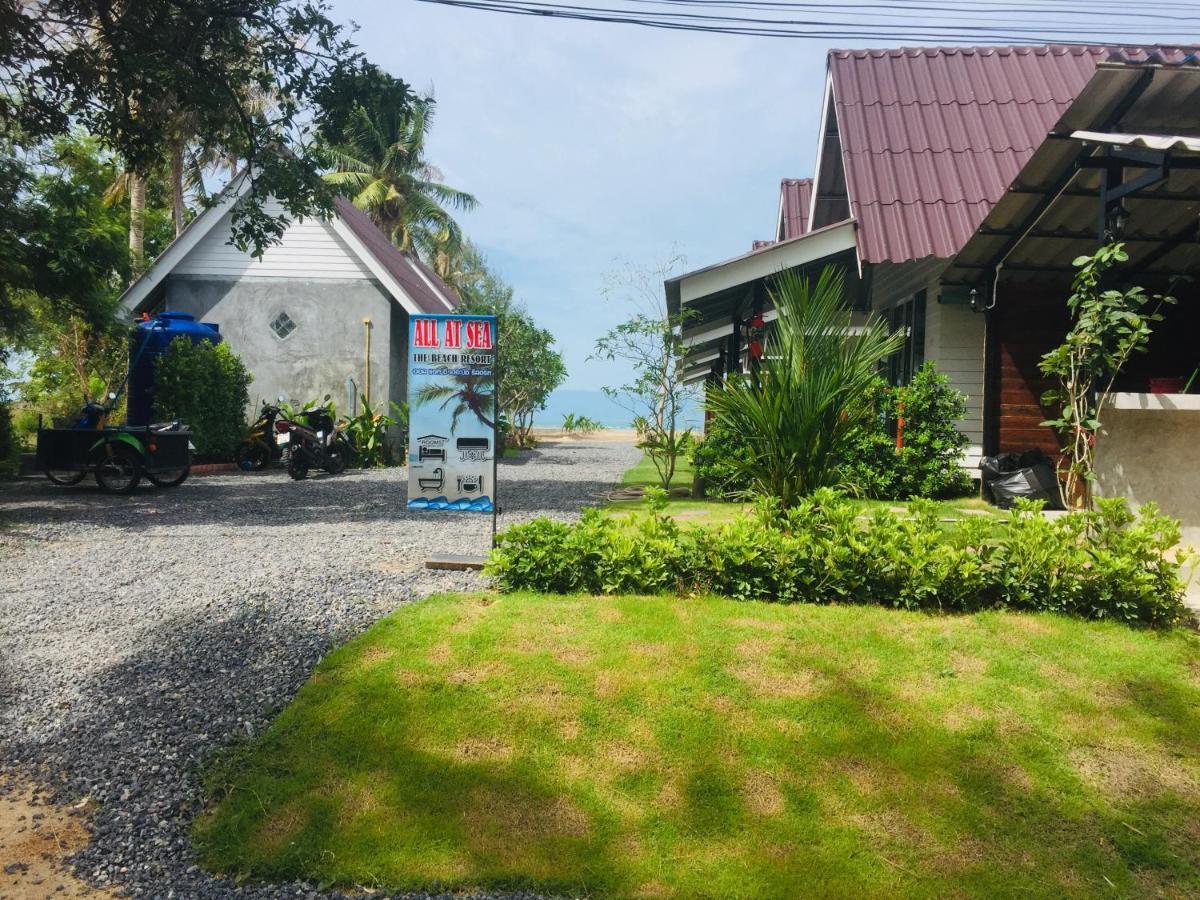 All At Sea Beach Resort Baan Tai Exterior photo