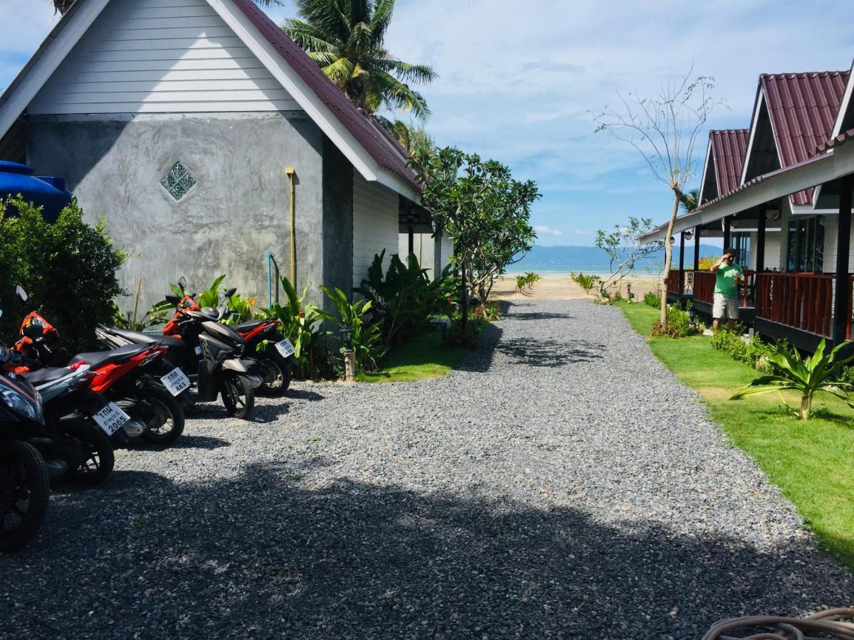 All At Sea Beach Resort Baan Tai Exterior photo