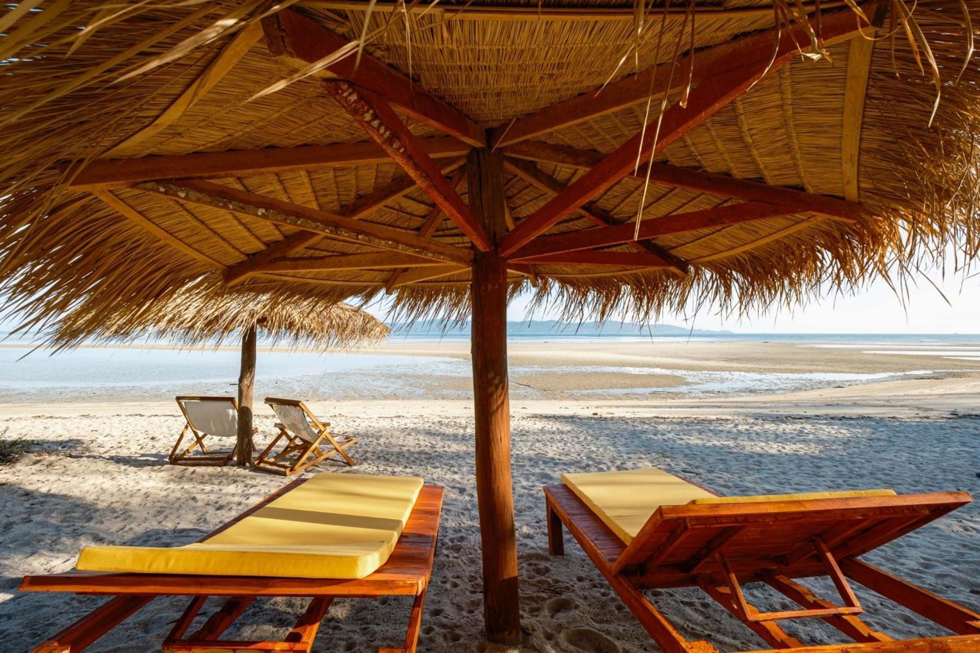 All At Sea Beach Resort Baan Tai Exterior photo