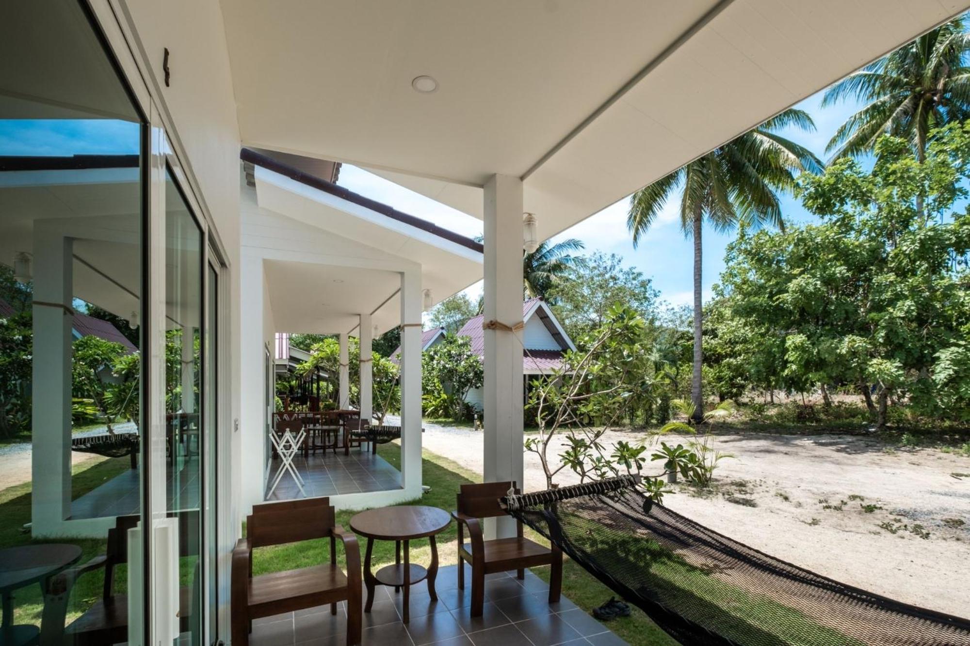All At Sea Beach Resort Baan Tai Exterior photo
