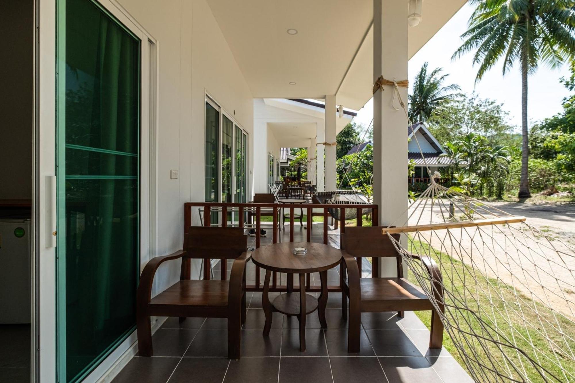 All At Sea Beach Resort Baan Tai Exterior photo